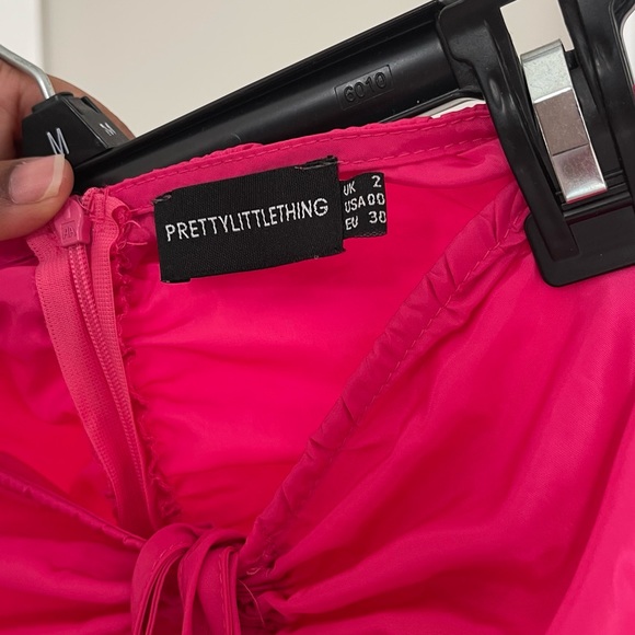 Fuchsia Ruched Side and Back Shell Pants - Picture 3 of 4